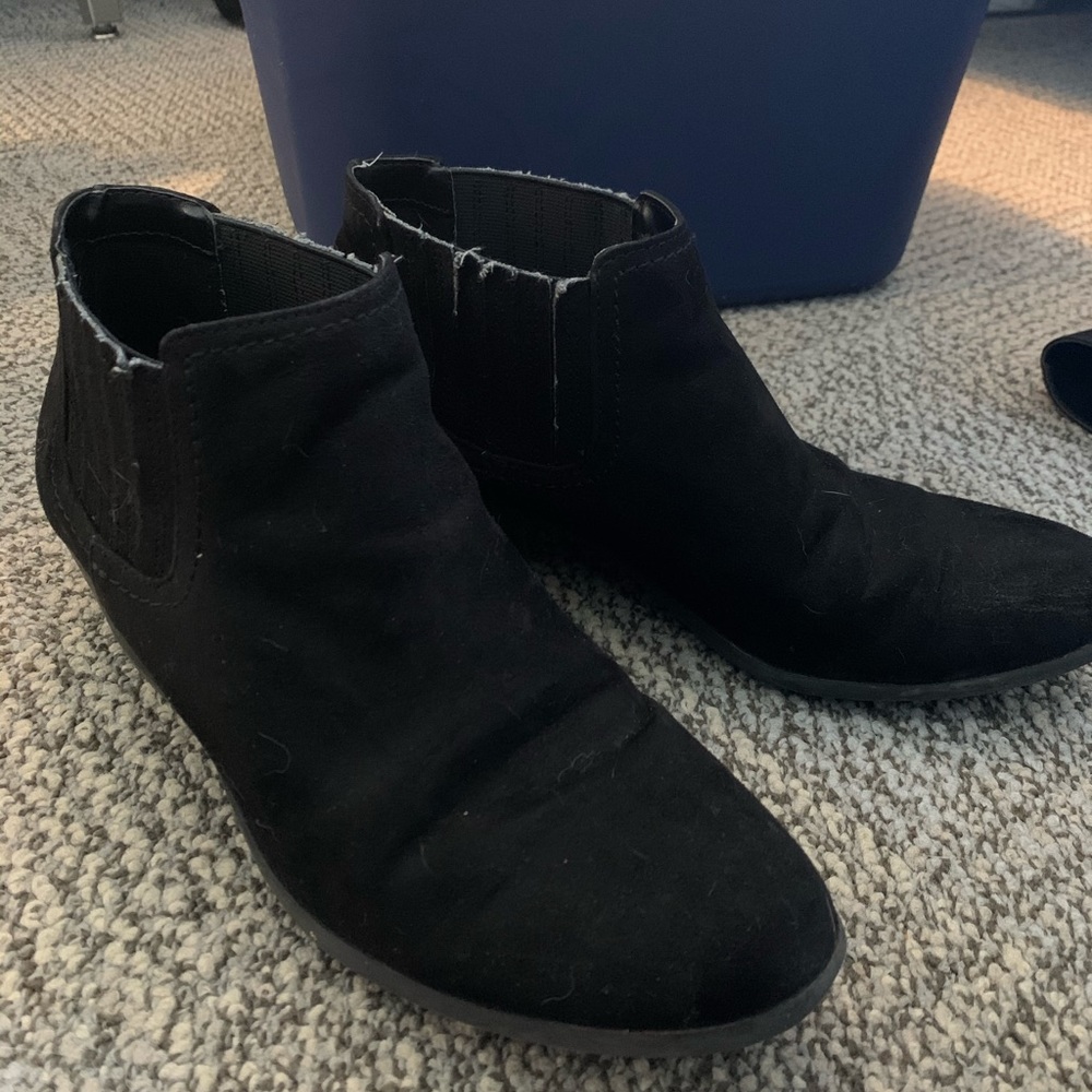 Black boots
